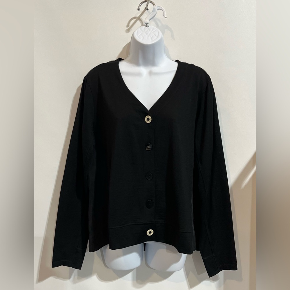 FOIL Women’s Black Merino‎ Button Down Blouse Size Large
